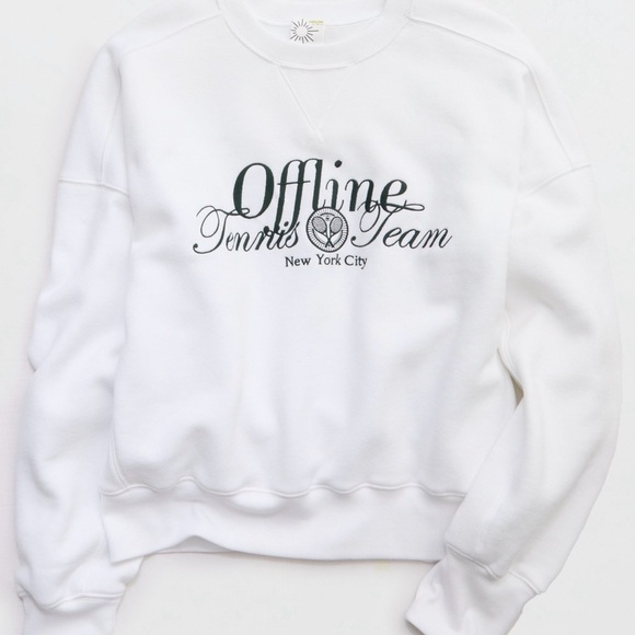 OFFLINE By Aerie Cloud Fleece Classic Crewneck Sweatshirt White Tennis Team - Picture 2 of 2